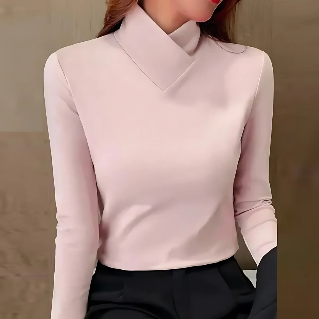 Riley | Elegant Turtleneck Fit