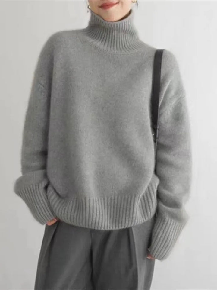 Claire – Turtleneck with Exceptional Softness