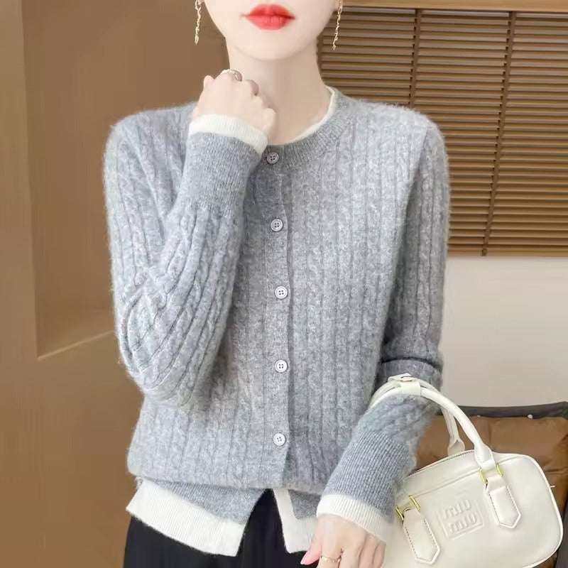 Samantha - Comfortable Cardigan