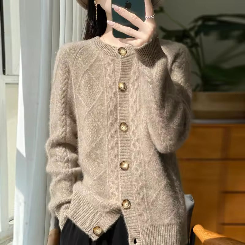 Rachel | Cardigan with Buttons